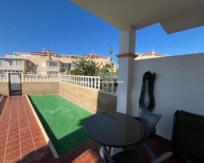 Image No.20-2 Bed Apartment for sale