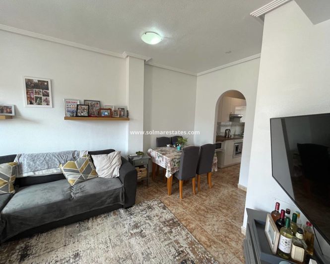 Image No.25-2 Bed Apartment for sale