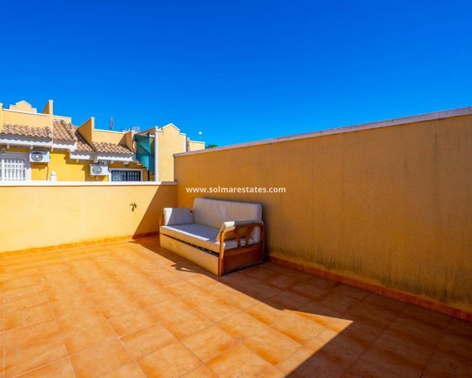 Image No.10-2 Bed Townhouse for sale