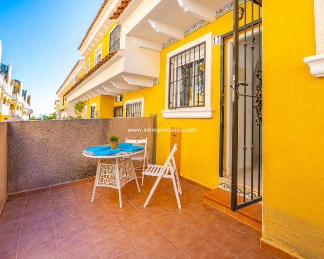 Image No.14-2 Bed Townhouse for sale