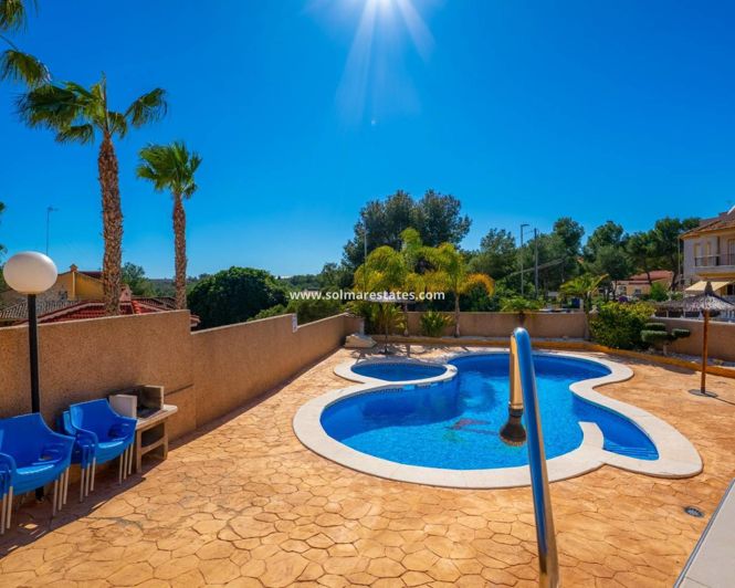 Image No.30-2 Bed Townhouse for sale