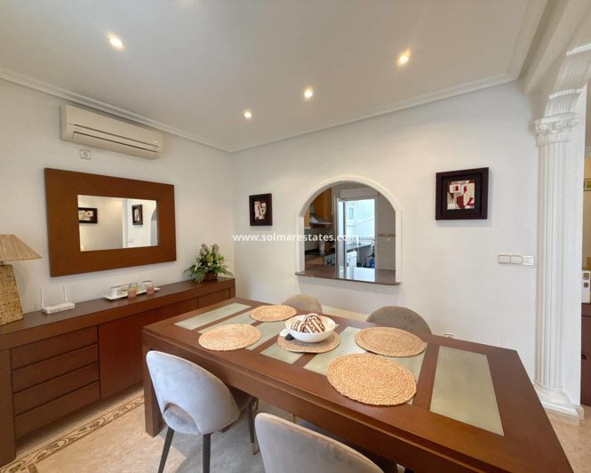 Image No.18-2 Bed Townhouse for sale