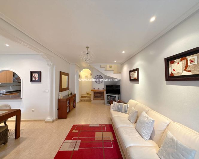 Image No.33-2 Bed Townhouse for sale