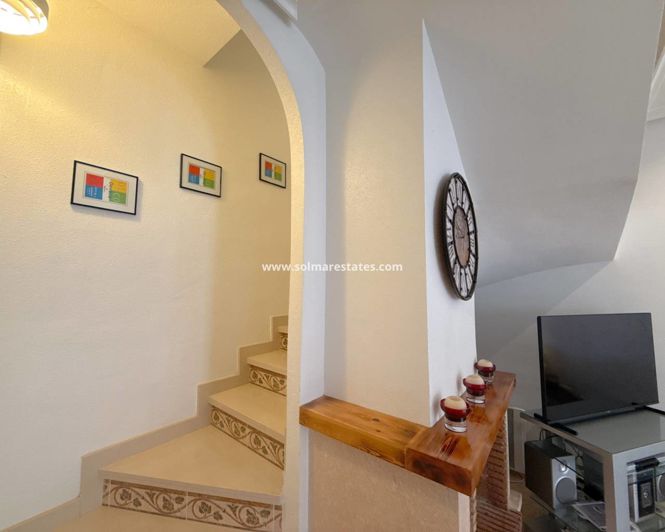 Image No.6-2 Bed Townhouse for sale