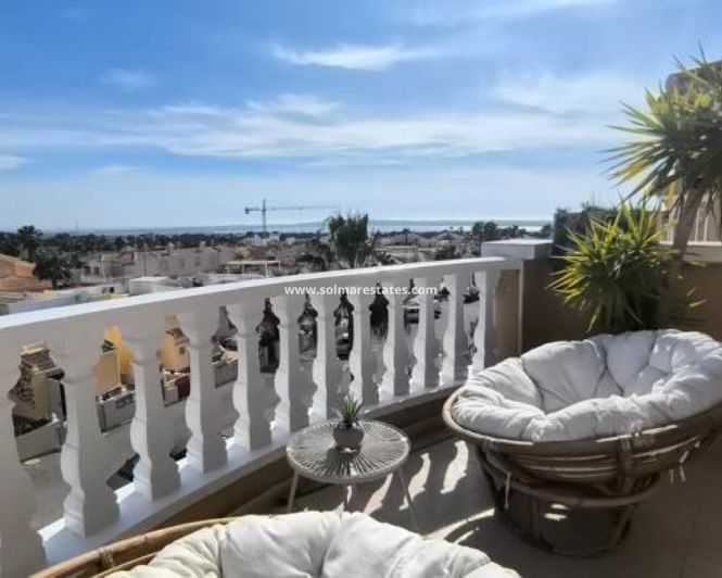 Image No.10-2 Bed Townhouse for sale