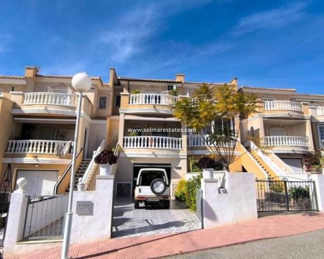 Image No.13-2 Bed Townhouse for sale