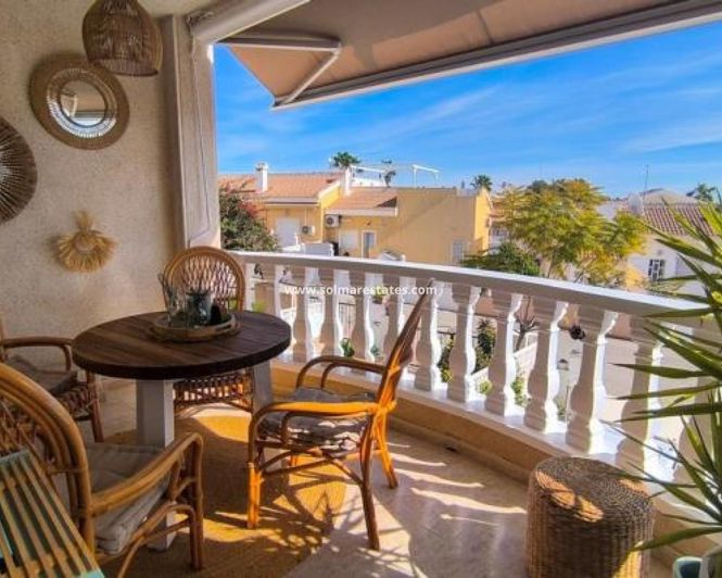 Image No.14-2 Bed Townhouse for sale