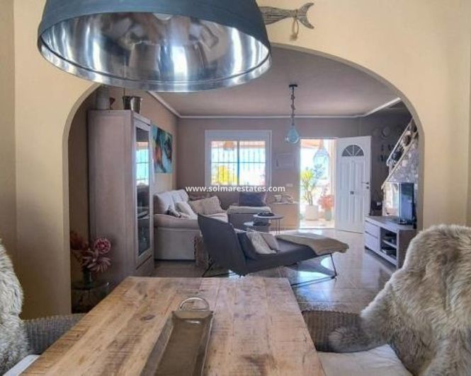 Image No.20-2 Bed Townhouse for sale