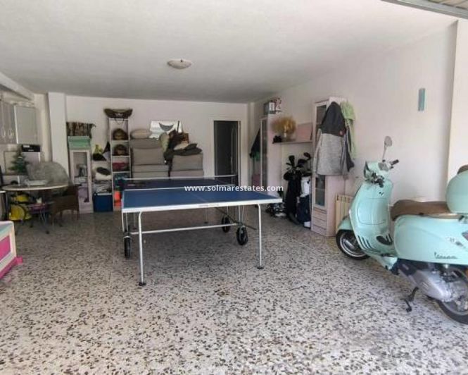 Image No.33-2 Bed Townhouse for sale