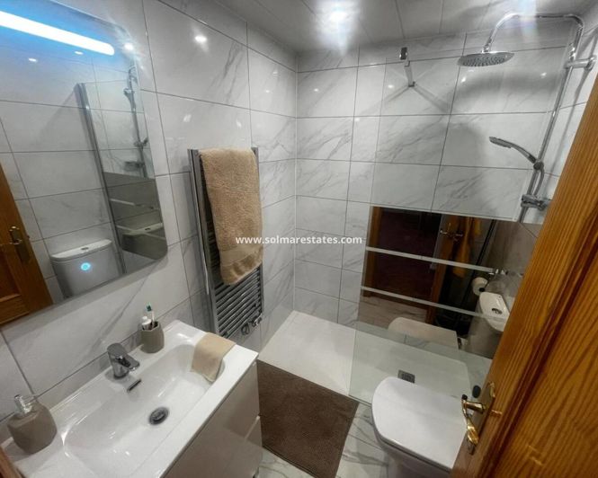 Image No.12-2 Bed Apartment for sale