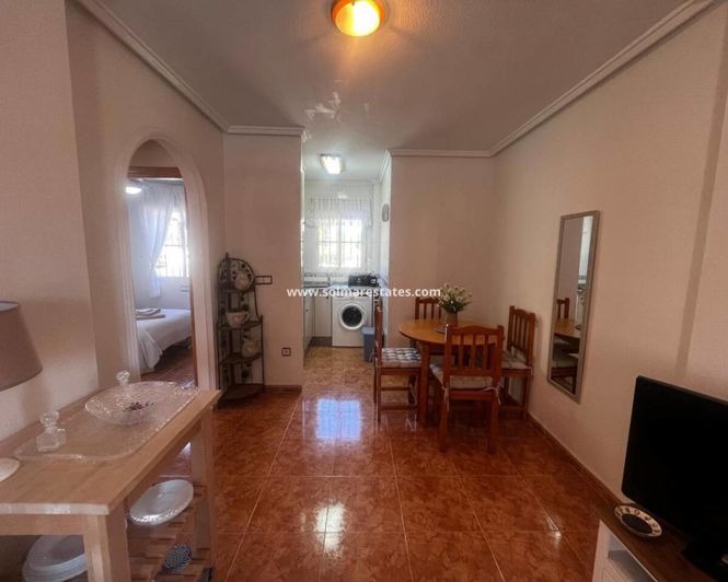 Image No.22-2 Bed Apartment for sale