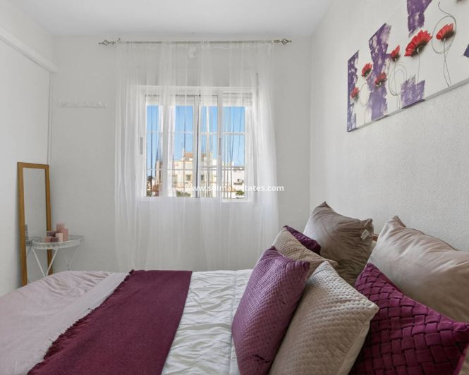 Image No.20-Appartement de 2 chambres à vendre à Torrevieja