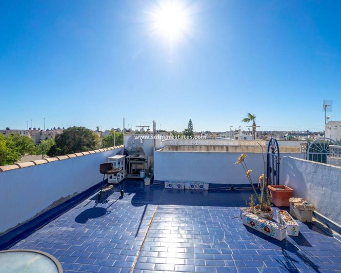 Image No.25-Appartement de 2 chambres à vendre à Torrevieja