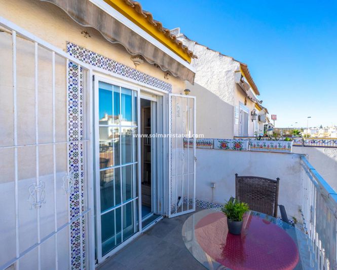 Image No.8-Appartement de 2 chambres à vendre à Torrevieja