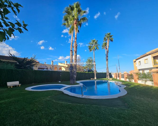 Image No.2-Maison de ville de 2 chambres à vendre à Catral