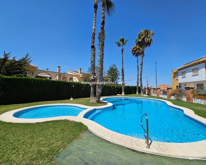 Image No.5-Maison de ville de 2 chambres à vendre à Catral