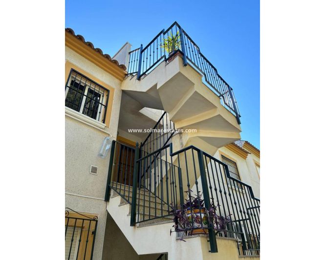 Image No.31-2 Bed Apartment for sale