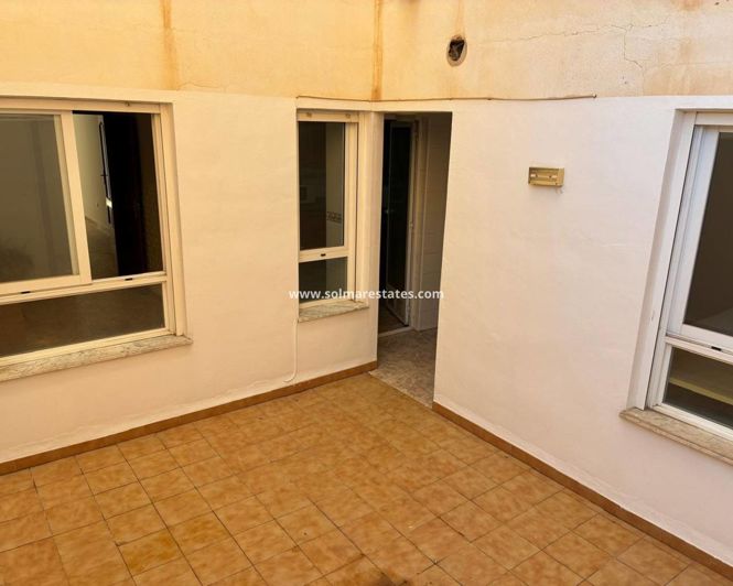 Image No.13-3 Bed Apartment for sale