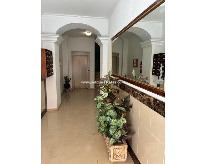 Image No.15-3 Bed Apartment for sale