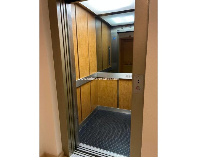 Image No.18-3 Bed Apartment for sale