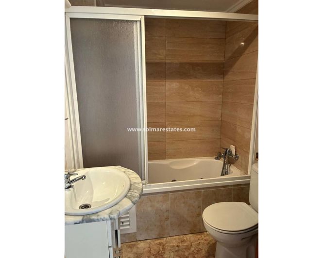 Image No.28-3 Bed Apartment for sale