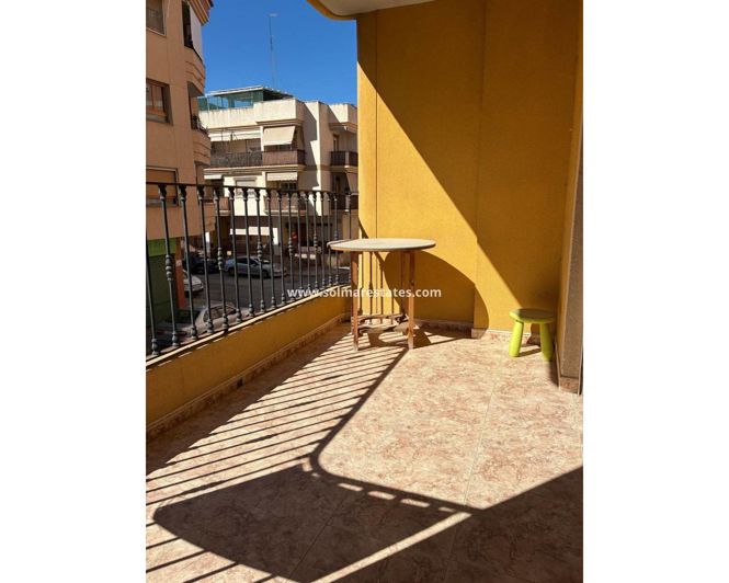 Image No.36-3 Bed Apartment for sale