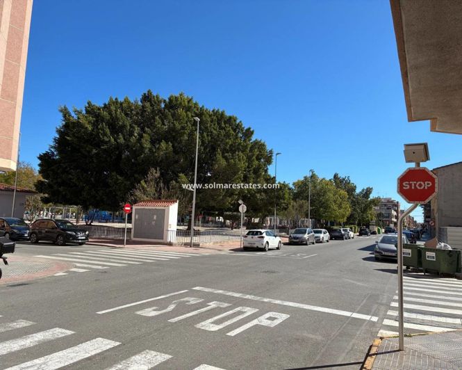 Image No.37-3 Bed Apartment for sale