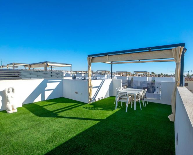 Image No.19-2 Bed Apartment for sale