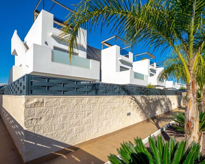 Image No.26-2 Bed Apartment for sale