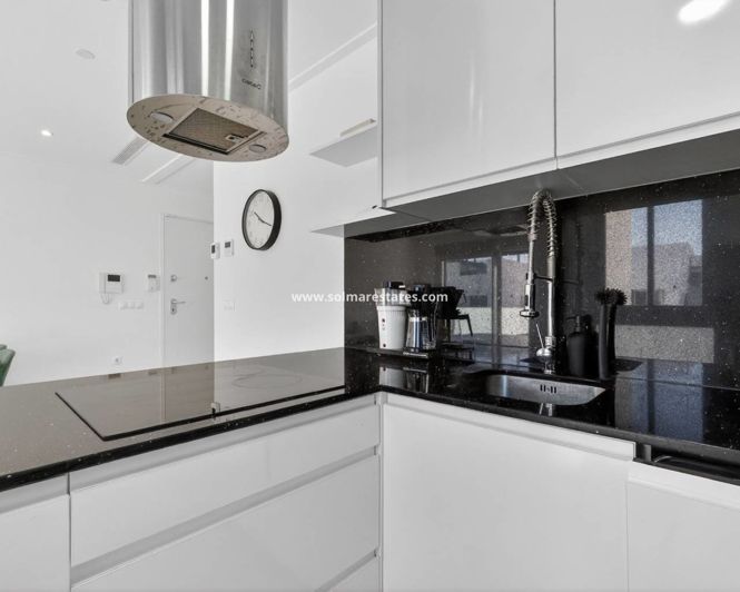 Image No.8-2 Bed Apartment for sale