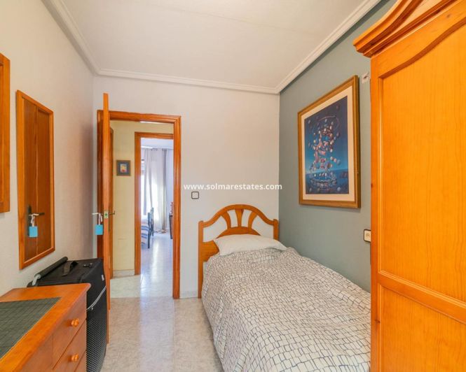 Image No.22-2 Bed Townhouse for sale