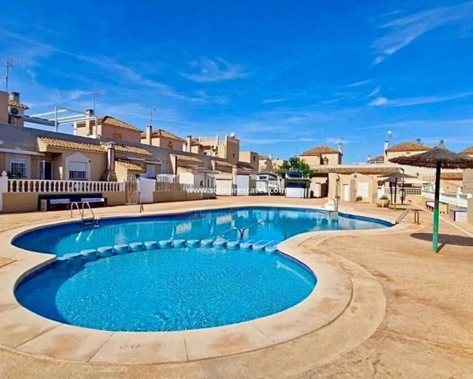 Image No.28-2 Bed Townhouse for sale