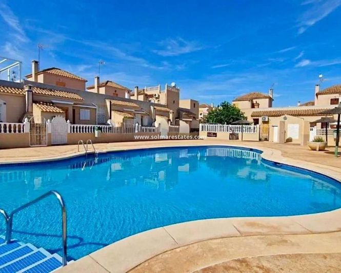 Image No.6-2 Bed Townhouse for sale