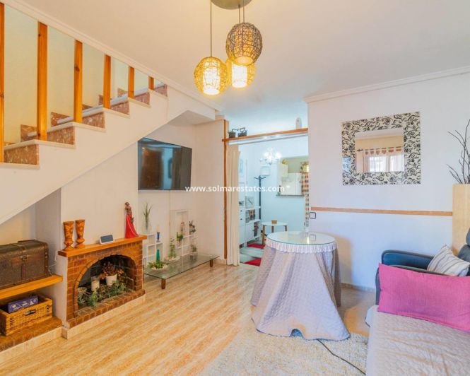 Image No.8-2 Bed Townhouse for sale