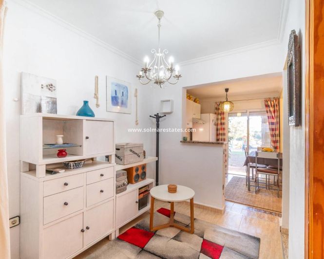 Image No.9-2 Bed Townhouse for sale