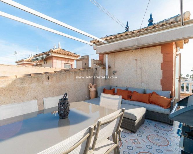 Image No.29-2 Bed House for sale