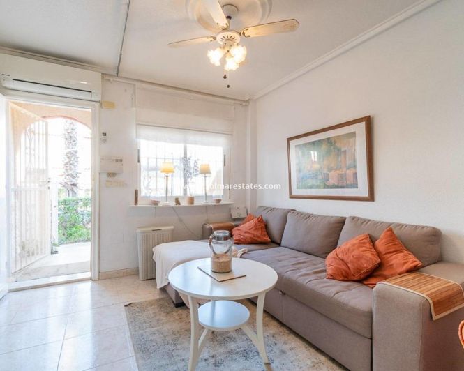 Image No.7-2 Bed House for sale