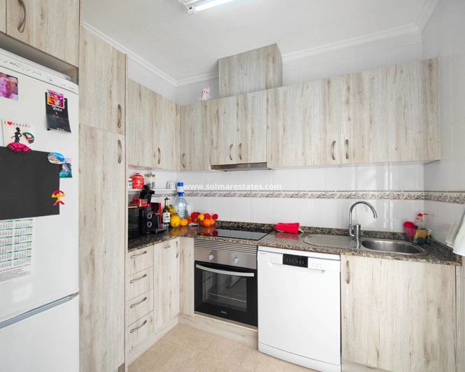 Image No.34-2 Bed House for sale