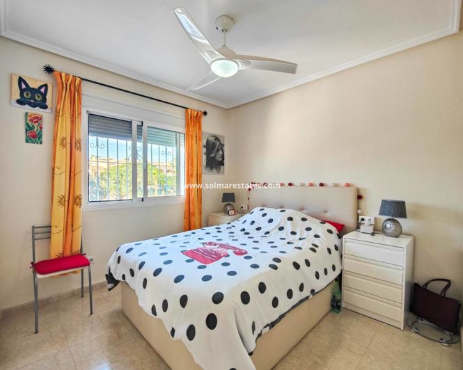 Image No.36-2 Bed House for sale