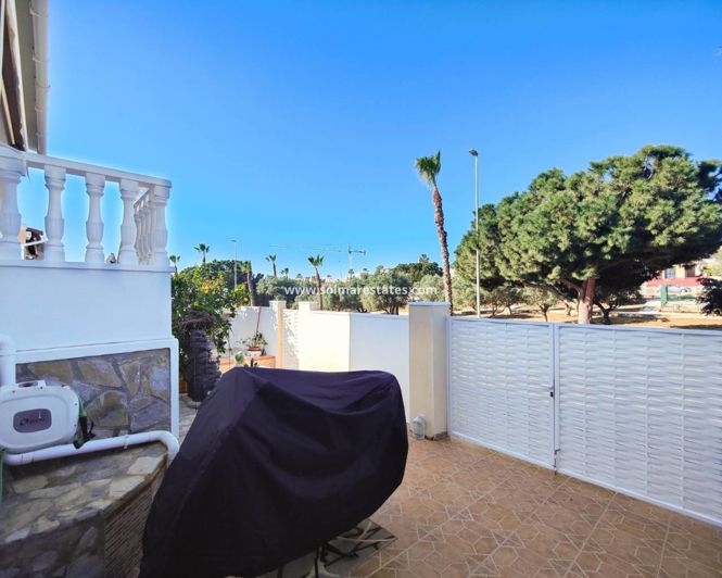 Image No.6-2 Bed House for sale