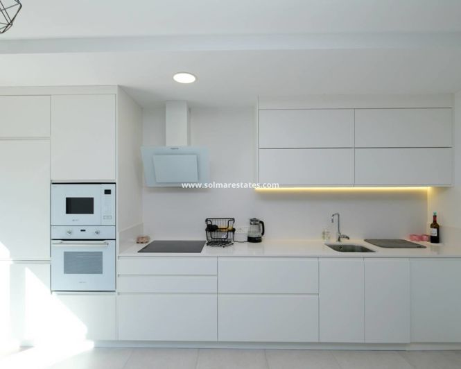 Image No.15-2 Bed Apartment for sale