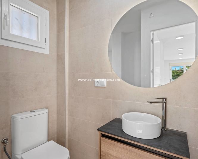 Image No.17-3 Bed House for sale