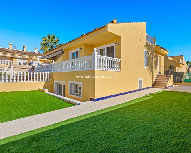 Image No.2-3 Bed House for sale