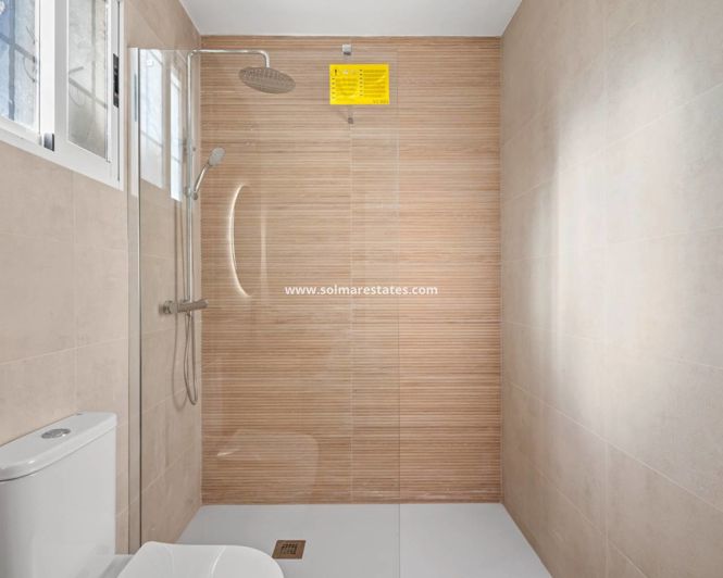 Image No.28-3 Bed House for sale