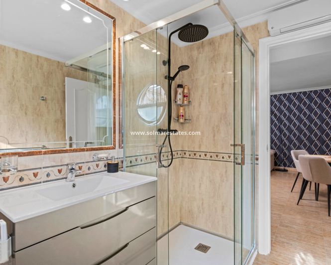 Image No.15-2 Bed Apartment for sale