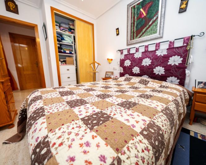 Image No.16-2 Bed Apartment for sale