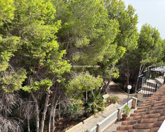 Image No.25-2 Bed Apartment for sale