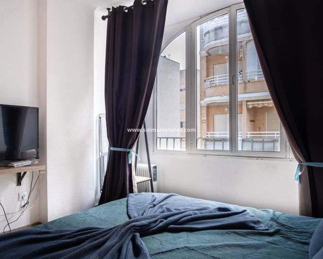 Image No.6-Apartment for sale