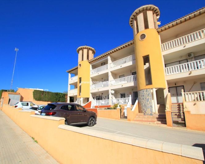 Image No.32-Appartement de 2 chambres à vendre à Cabo Roig