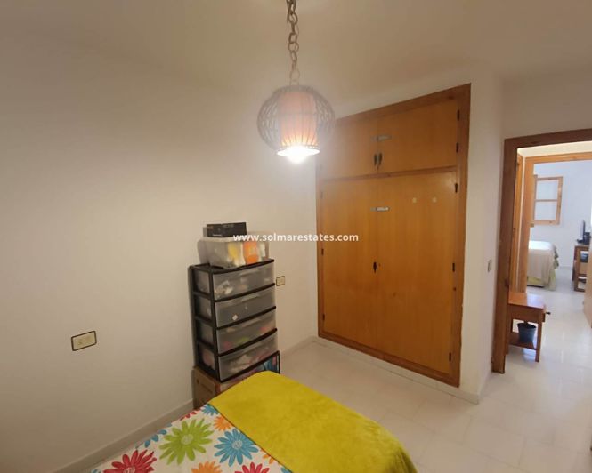 Image No.23-2 Bed Bungalow for sale